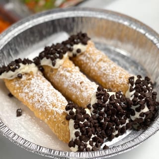 Italian Cannoli (1)